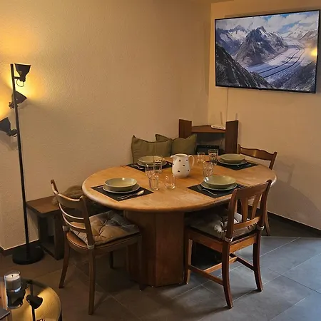 Village Center - Stern Saas-Fee